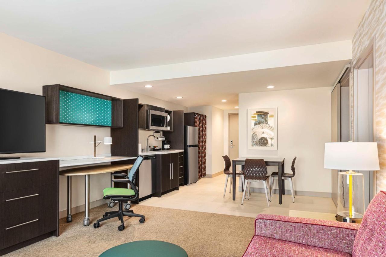 Home2 Suites By Hilton Milwaukee West West Allis Kültér fotó