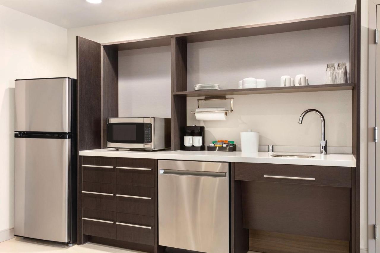 Home2 Suites By Hilton Milwaukee West West Allis Kültér fotó